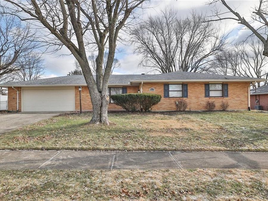 6412 Rosecrest Drive, Butler Township, OH 45414 Photo 1