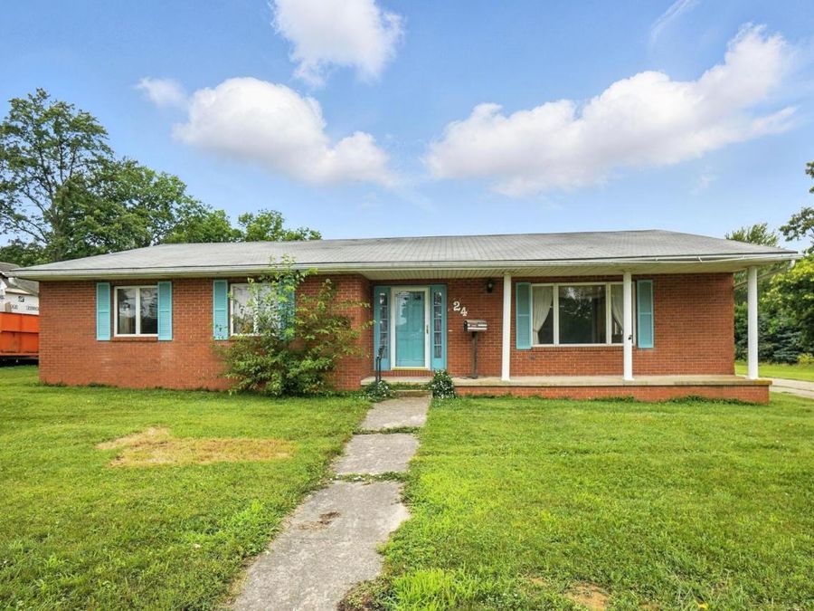 24 W High Street , Jeffersonville, OH 43128 Photo 1