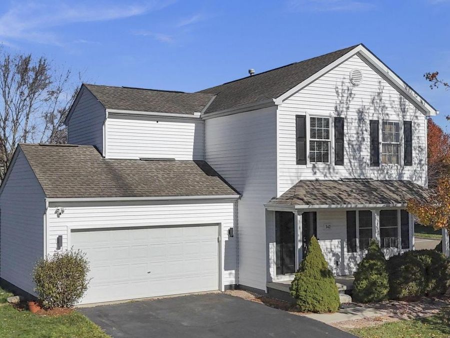 342 W Hunters Drive , Newark, OH 43055 Photo 1