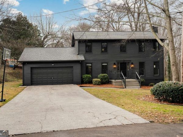 2001 Brook Way, Dalton, GA 30720