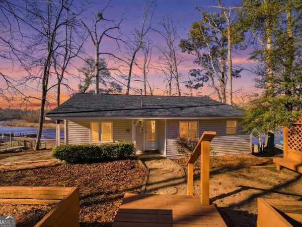 424 Henry Higgins Road, Jackson, GA 30233