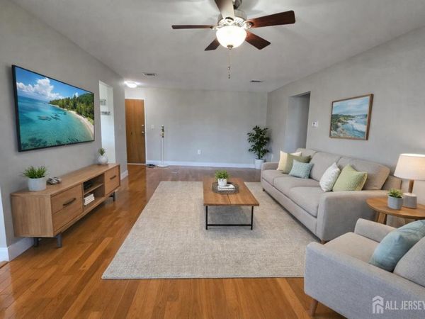 144 Beverly hill Terrace , Woodbridge, NJ 07095