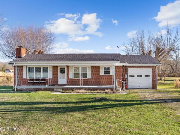 12500 Griffith Rd, Pikeville, TN 37367