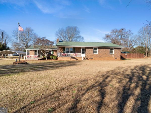 181 Kewanee Drive, Byron, GA 31008