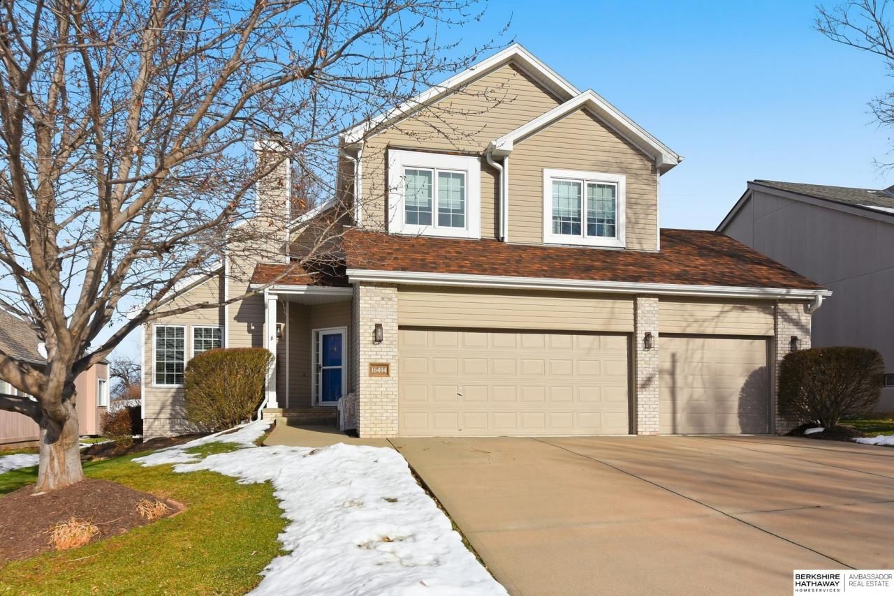16404 Ames Avenue , Omaha, NE 68116