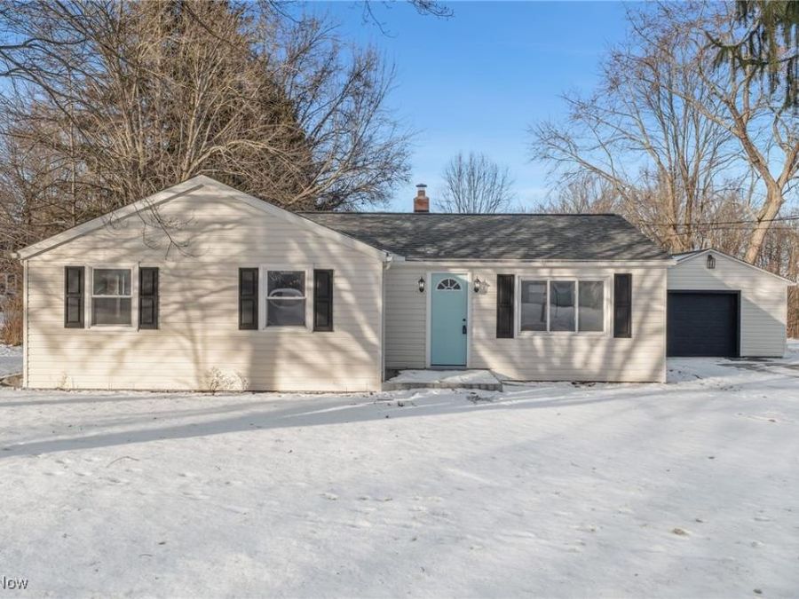 2815 Byron Drive , North Canton, OH 44720 Photo 1