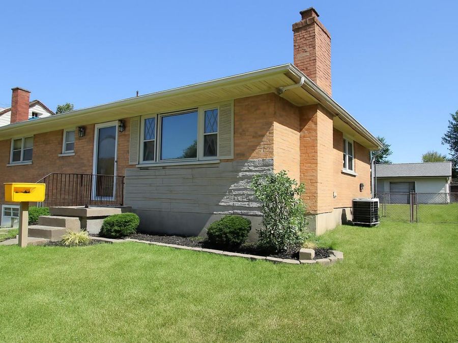 27 Burk Avenue, Florence, KY 41042 Photo 1