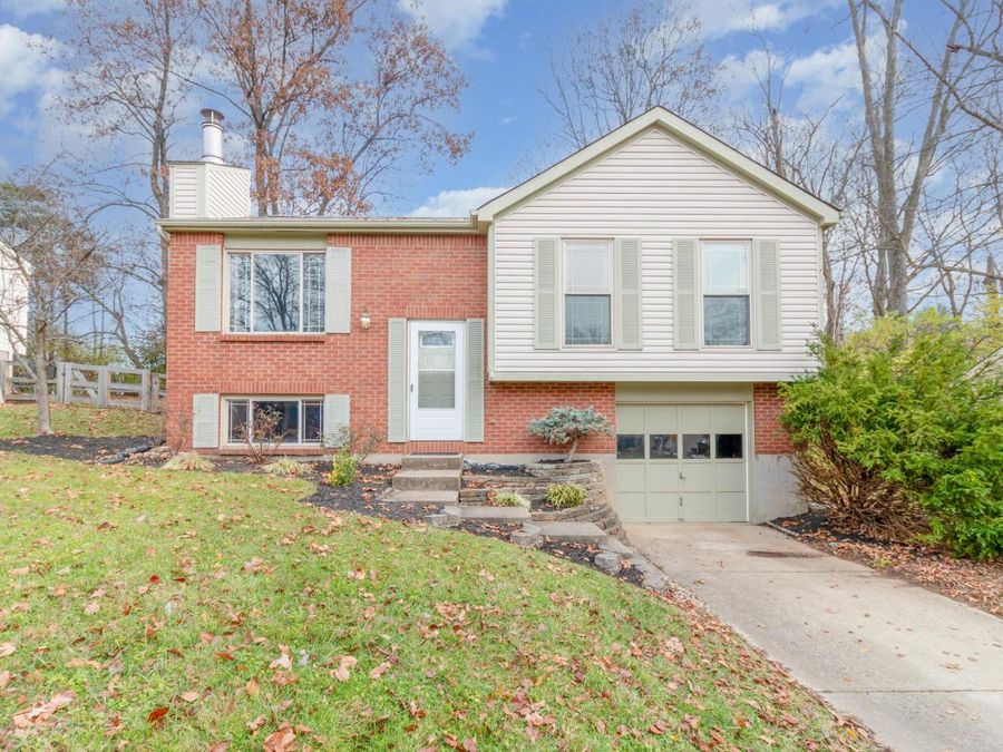 6806 Hillock Court, Florence, KY 41042 Photo 1