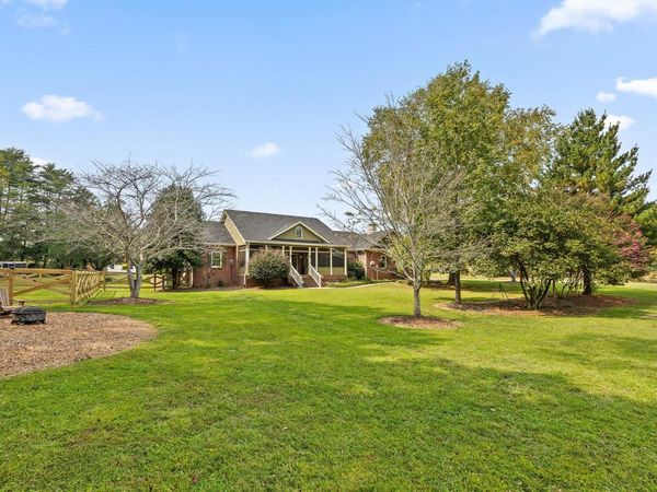 1024 Banther Road, McDonald 37353