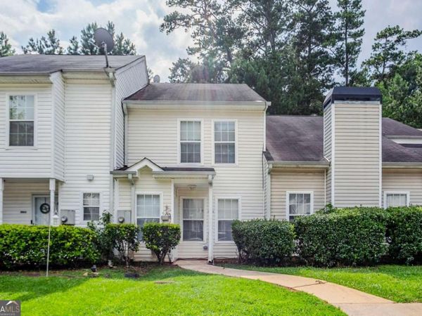 6559 Wellington Chase Court, Lithonia, GA 30058