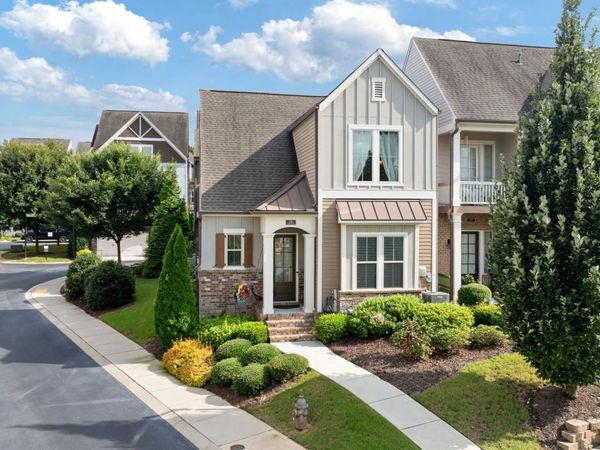 332 Symphony Way SE, Smyrna, GA 30080