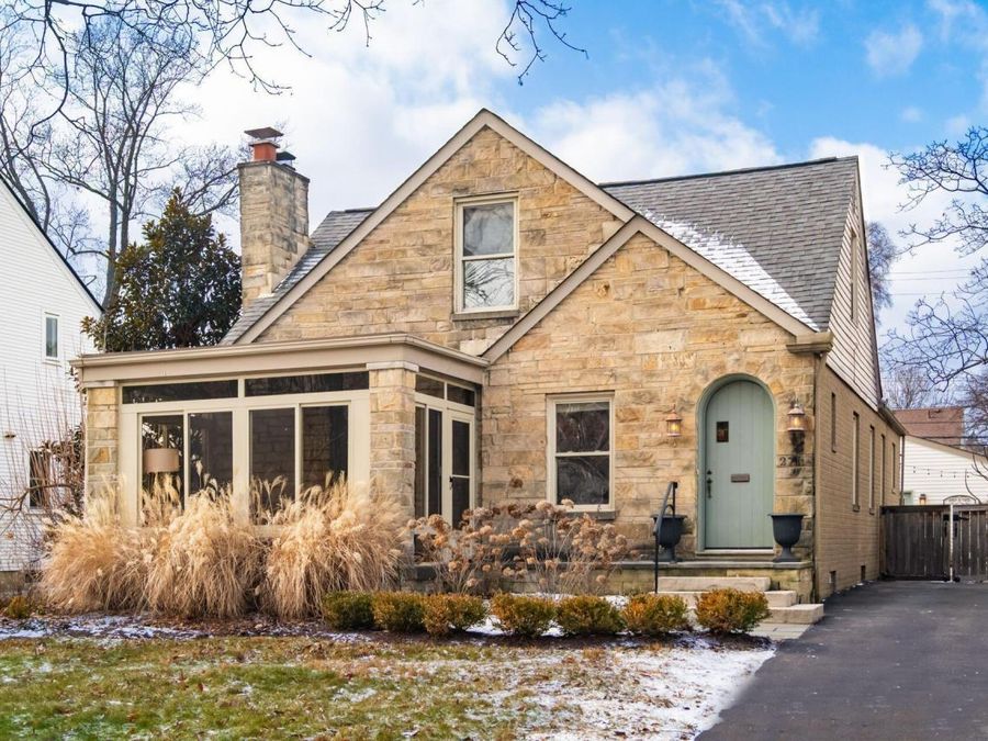 271 S Cassingham Road, Bexley, OH 43209 Photo 1