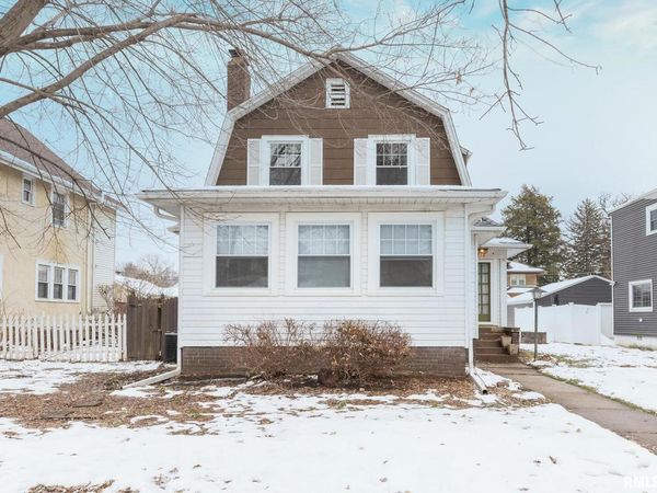 2416 12TH Street, Moline, IL 61265
