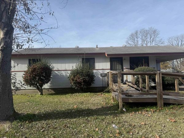 909 Graham , North Little Rock, AR 72117