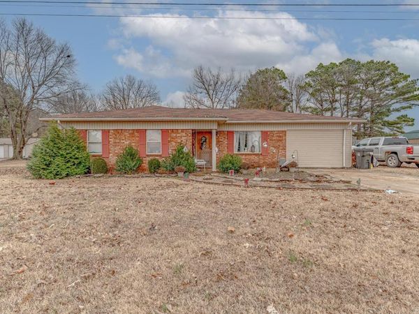 36 Heard Rd , Hoxie, AR 72433