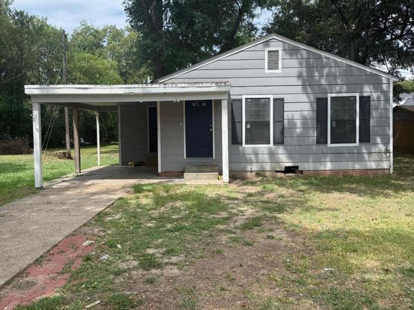 1120 Helen Street, Greenville, MS 38703