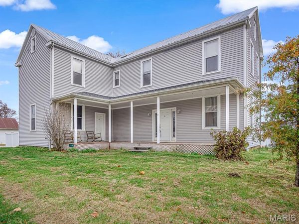 110 N Park Street , Hecker, IL 62248