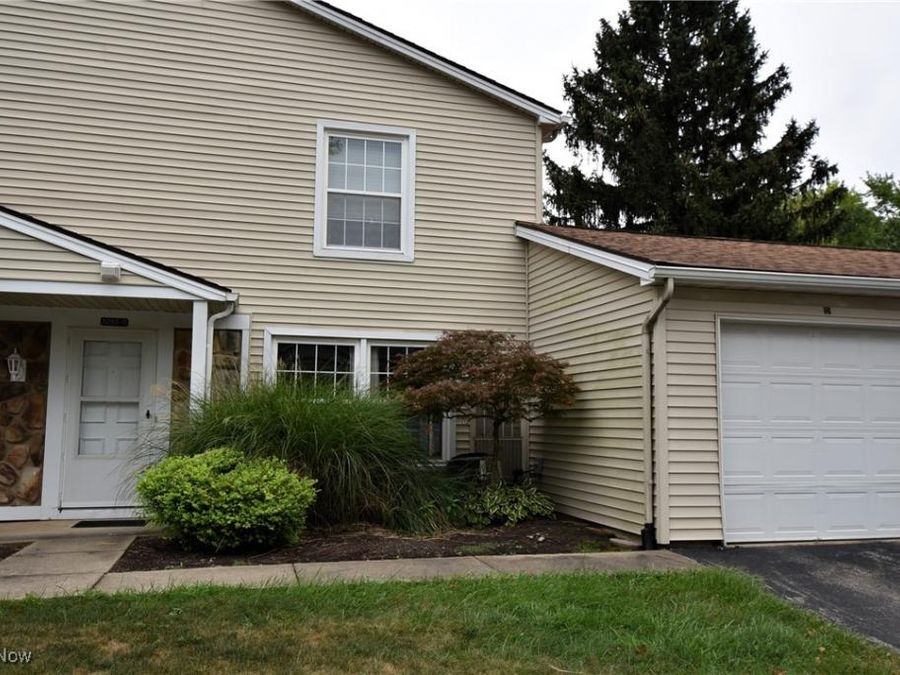 3093 Ivy Hill Circle , Unit D, Cortland, OH 44410 Photo 1