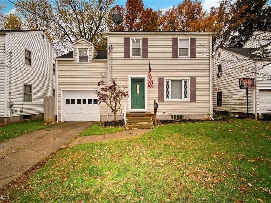 1910 37th Street NW, Canton, OH 44709 Photo 1