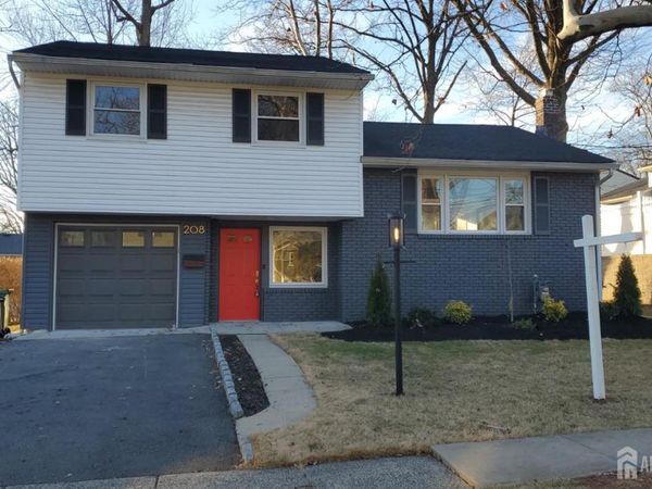 208 Holly Drive , Roselle, NJ 07203