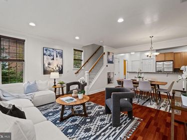 201 COMMODORE COURT , PHILADELPHIA, PA 19146