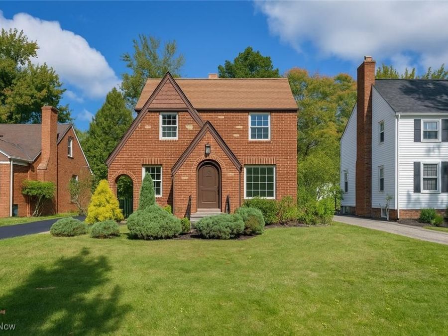 5103 Eastover Road , Lyndhurst, OH 44124 Photo 1