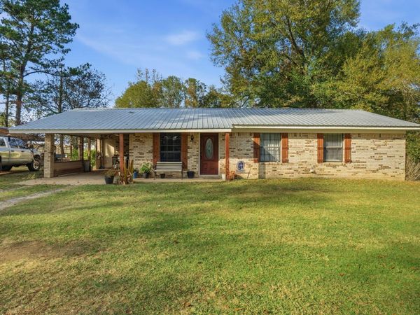 40 Sutherland, Sumrall, MS 39482