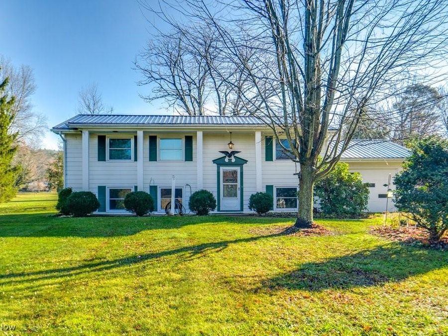 1188 Brenner Road NE, Carrollton, OH 44615 Photo 1