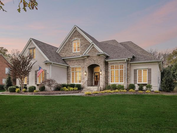 1731 Surrey Dr , Brentwood, TN 37027