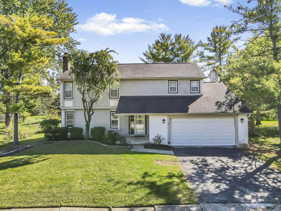 7898 Sarahurst Drive , Dublin, OH 43016 Photo 1