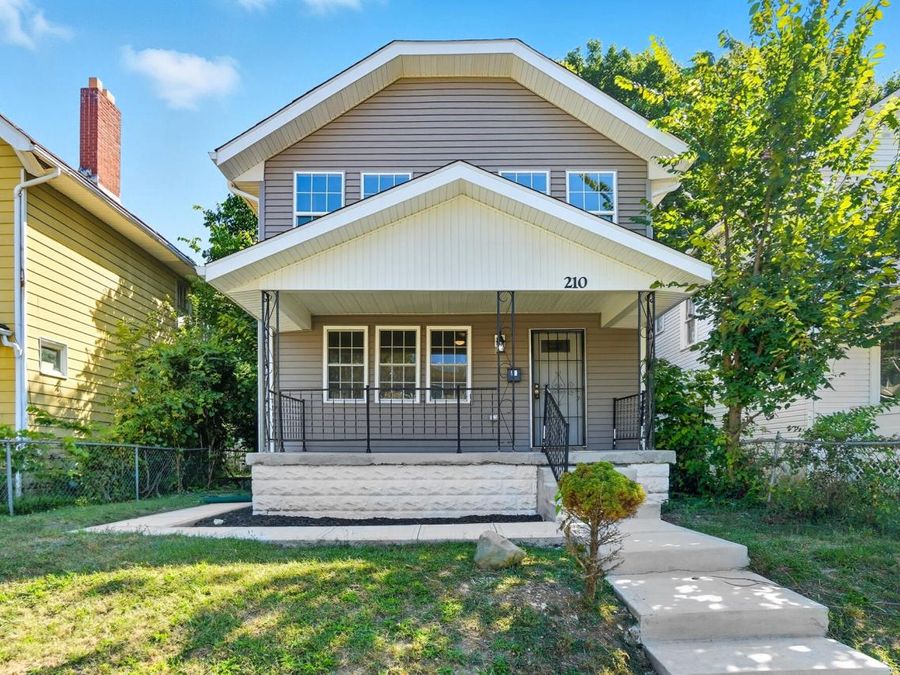 210 N Oakley Avenue, Columbus, OH 43204 Photo 1