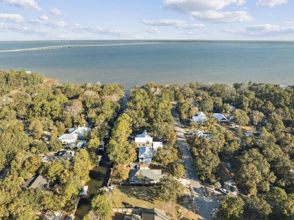 143 Morrison Avenue, Santa Rosa Beach, FL 32459