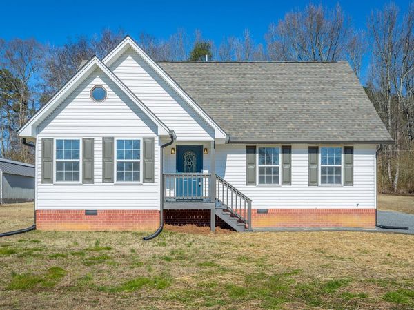 300 Osceola Dr , Whitwell, TN 37397