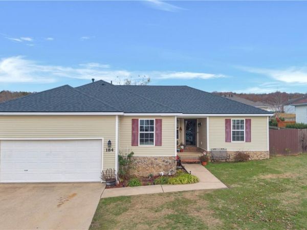 184 Jenee Drive , Huntsville, AR 72740