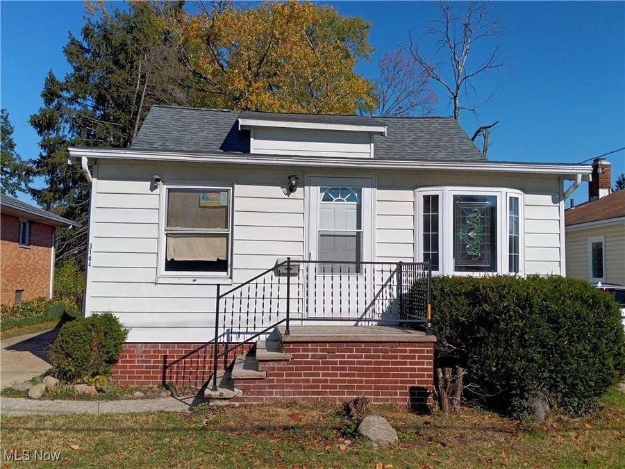 3104 Liggett Drive , Parma, OH 44134 Photo 1