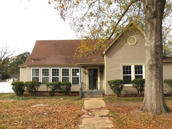 501 Church N , Monticello, AR 71655