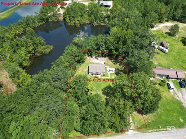 820 Fannie Road, Century, FL 32535