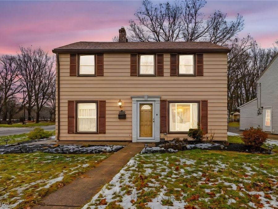 7265 Parma Park Boulevard , Parma, OH 44130 Photo 1