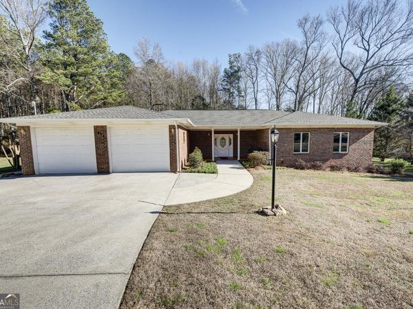 636 Tucker Hollow Road SE, Calhoun, GA 30701