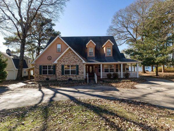 313 Rault Dr., Lumberton, MS 39455