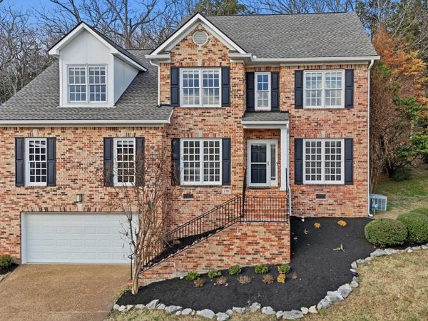 570 Brixham Park Dr , Franklin, TN 37069