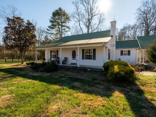 267 Belmont Rd , Manchester, TN 37355