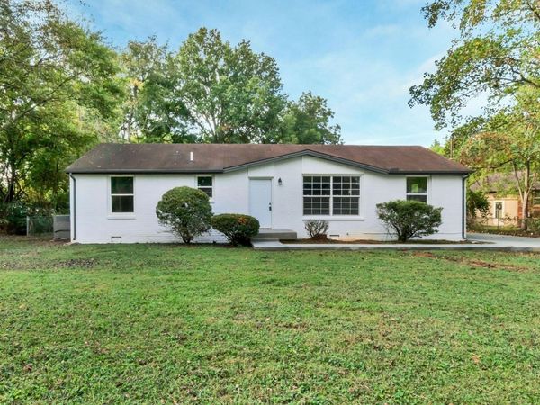 1806 Greerson Dr, Murfreesboro, TN 37130