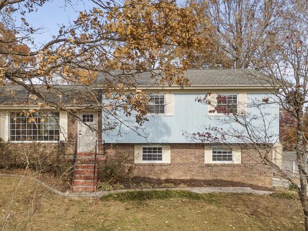 815 Sutton Drive, Hixson 37343