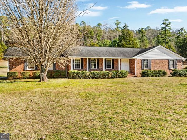 5511 Fosters Mill Road SW, Cave Spring, GA 30124