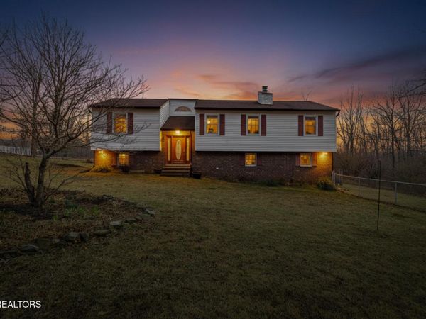 36 Creekway Drive, Crossville, TN 38555