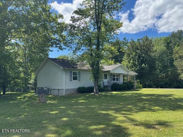 464 Fairview Drive, Crossville, TN 38571