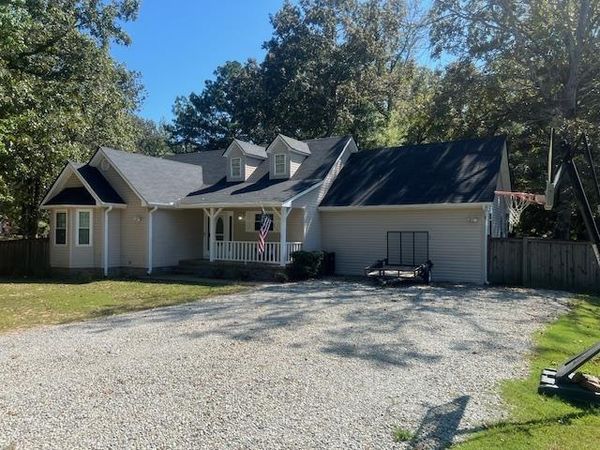 101 WINTERBERRY CIR, Middleton, TN 38052