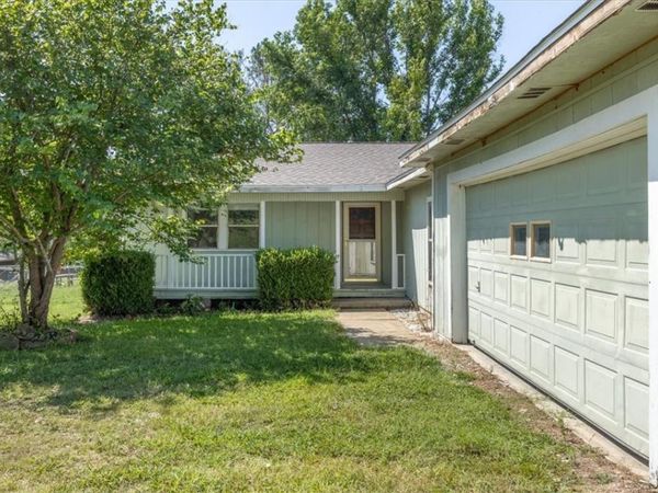 3279 Wildcat Creek Boulevard , Fayetteville, AR 72704