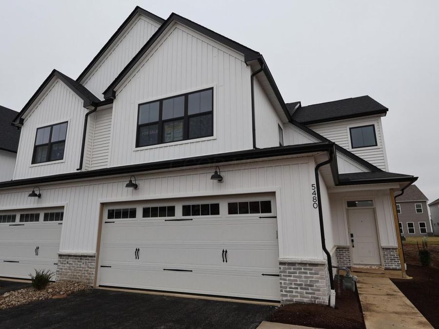 5480 Fawnsbury Court , Powell, OH 43065 Photo 1